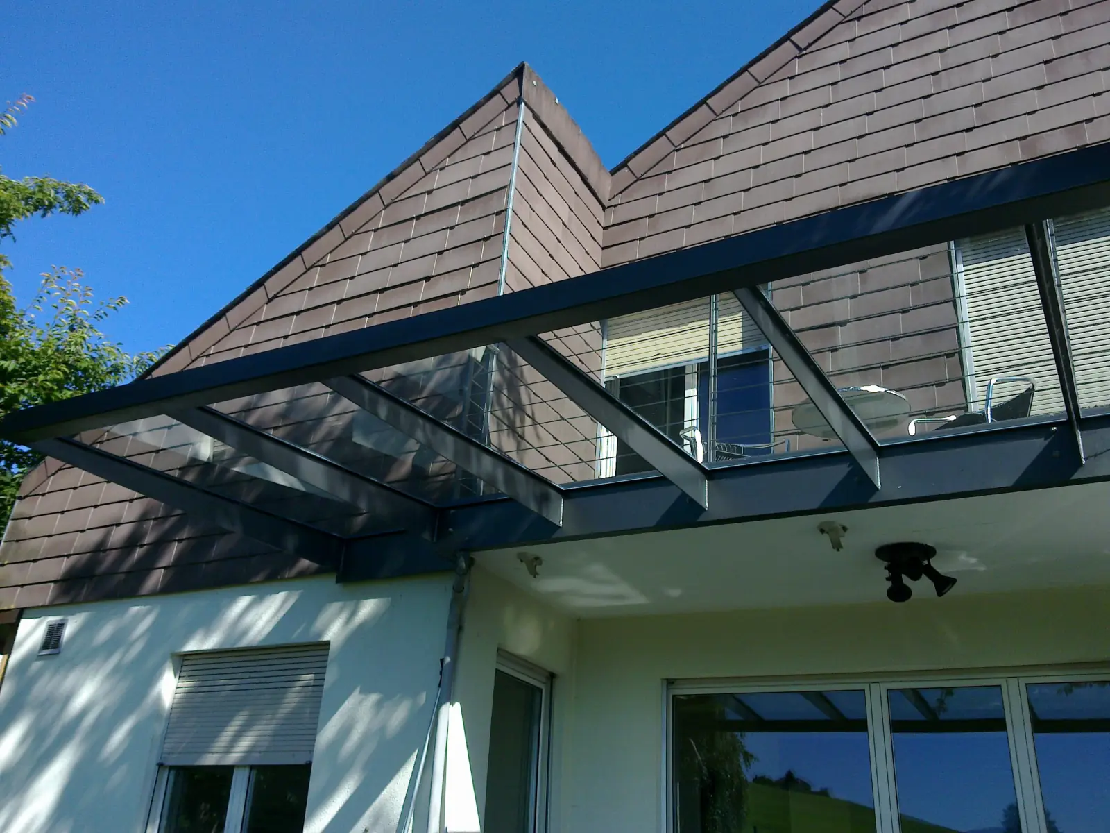 Vordach Stahl Region Bern – Metallbau Reichenbach